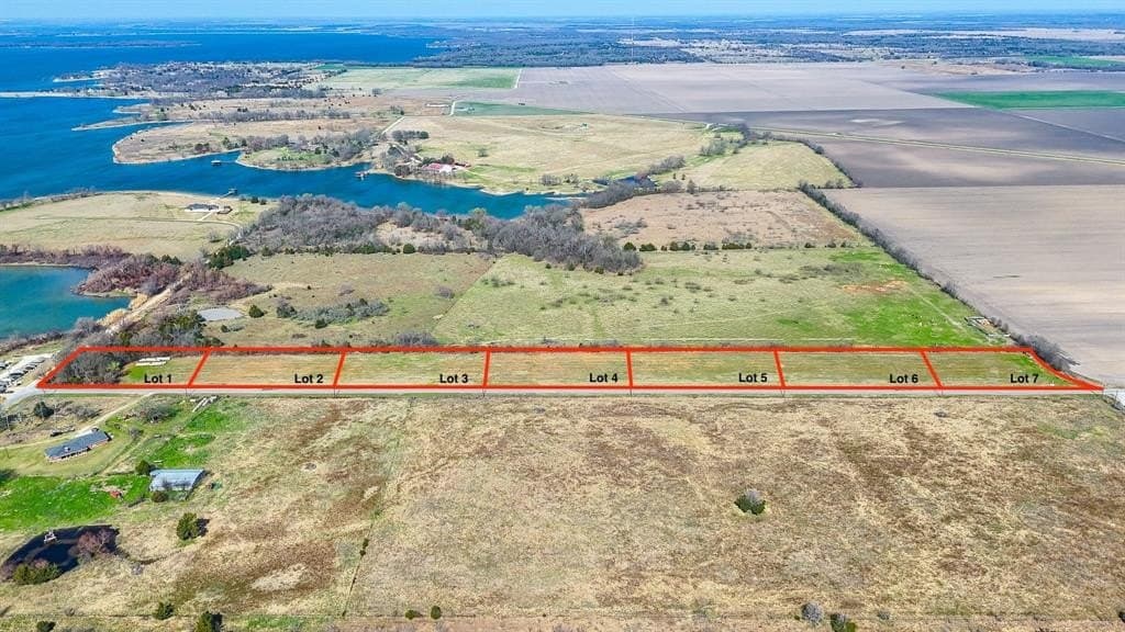 1.67 acres in Navarro County - photo 10