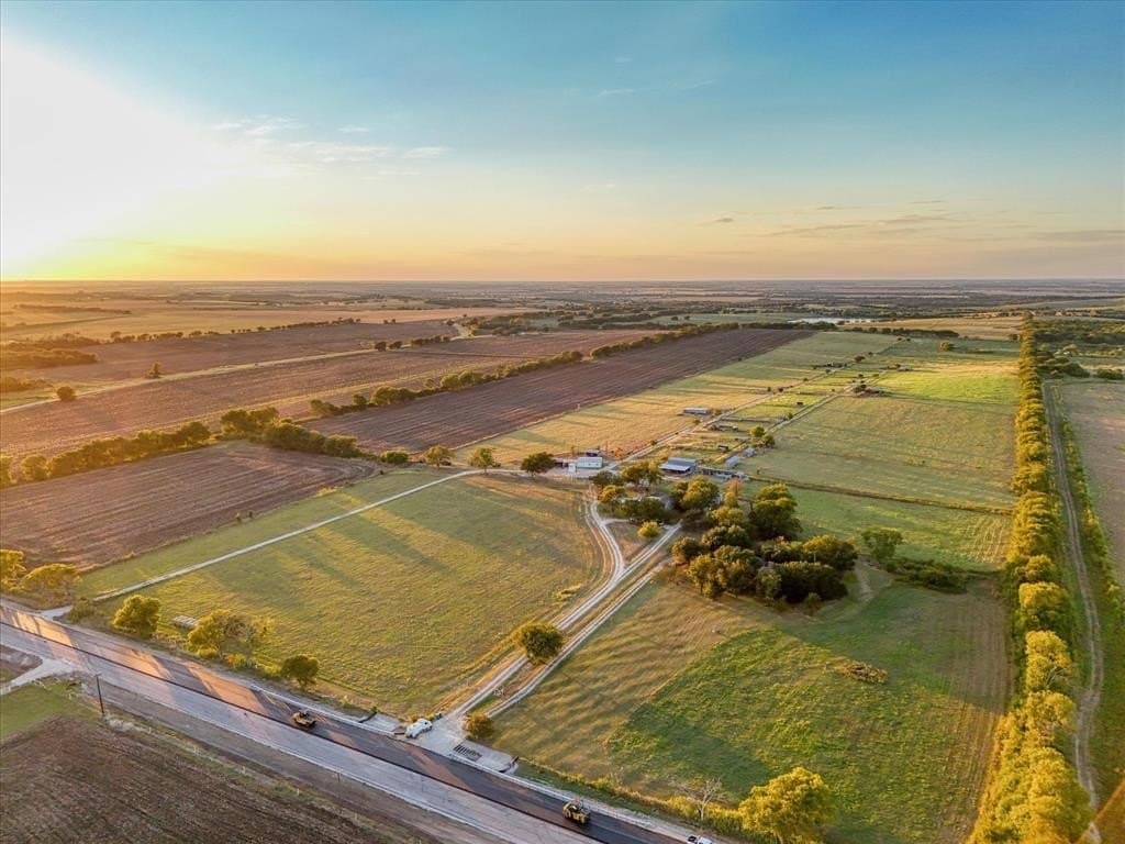 308.97 acres in McLennan County - photo 2