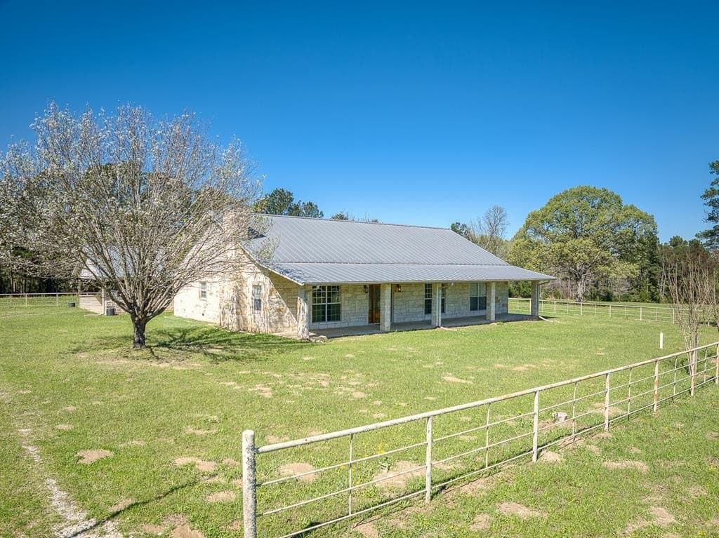 47.49 acres in ANDERSON County - photo 2