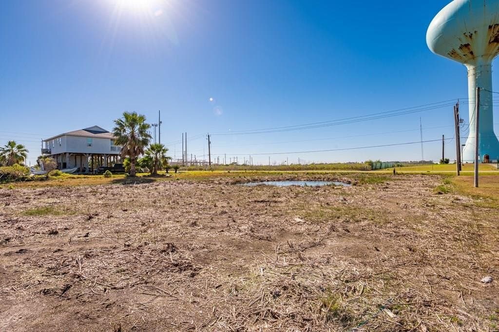 0.38 acres in Texas County - photo 9