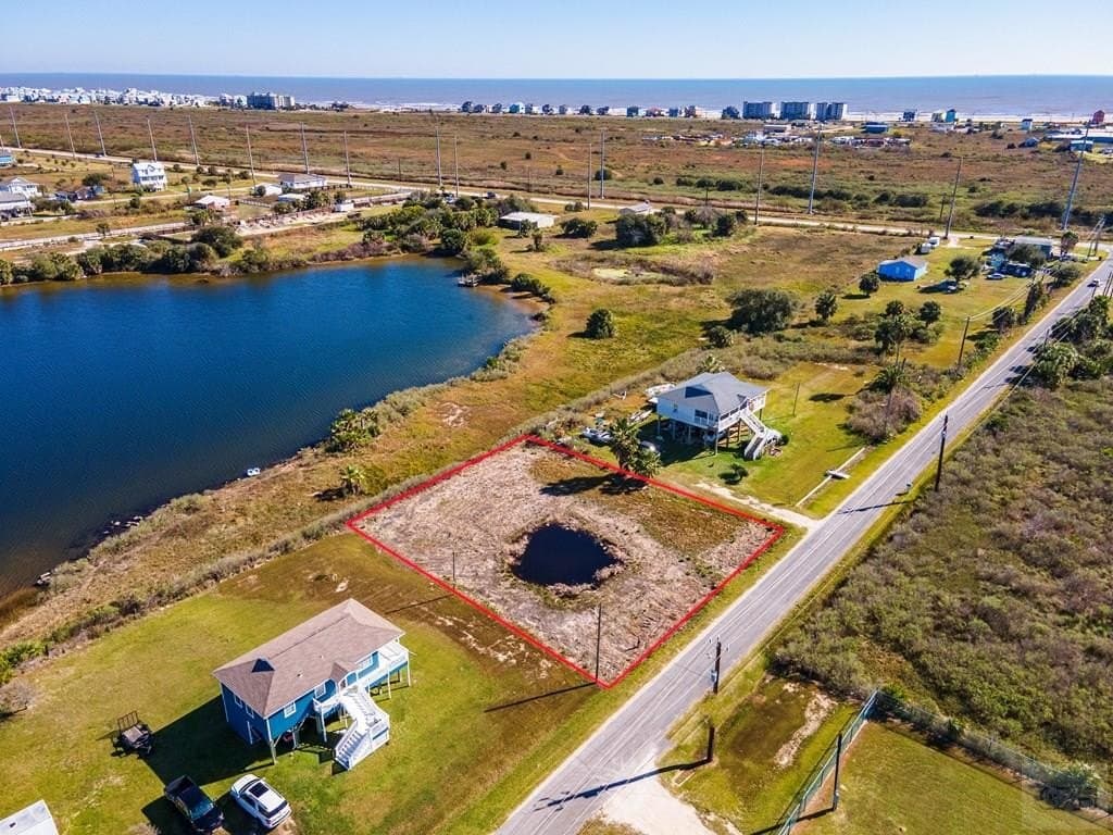 0.38 acres in Texas County - photo 4