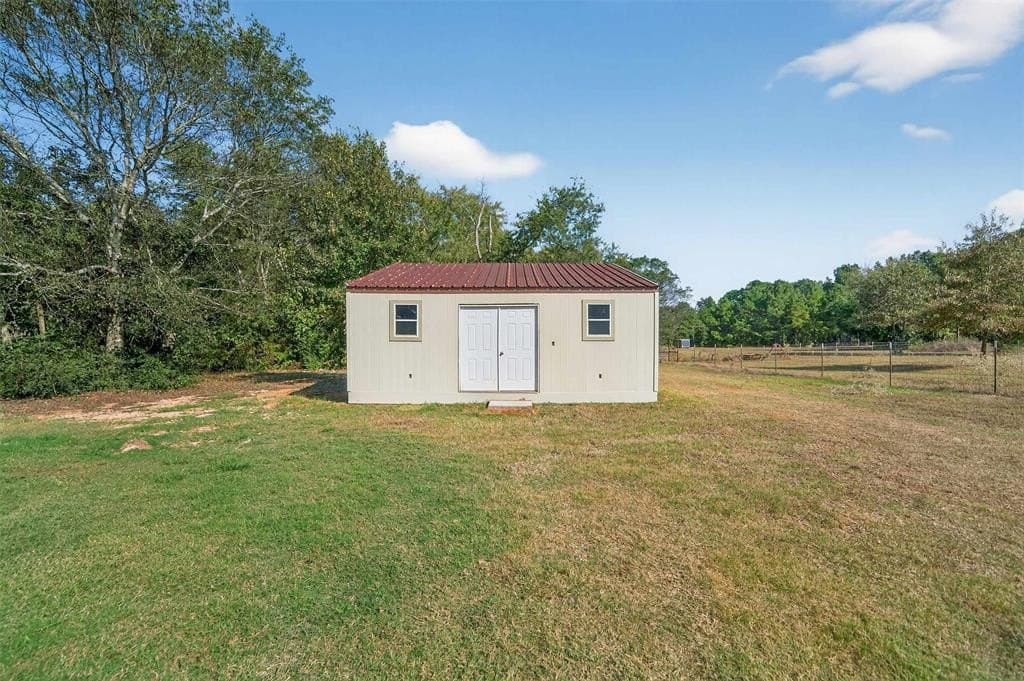 10 acres in Smith County - photo 31