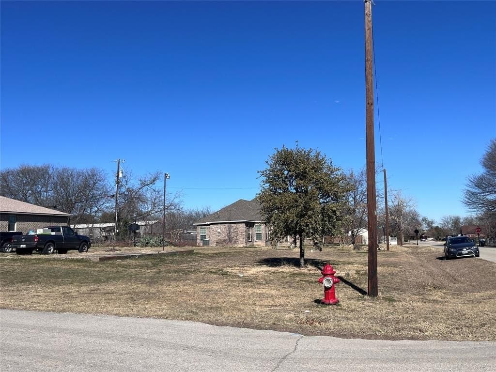 0.23 acres in Denton County - photo 2