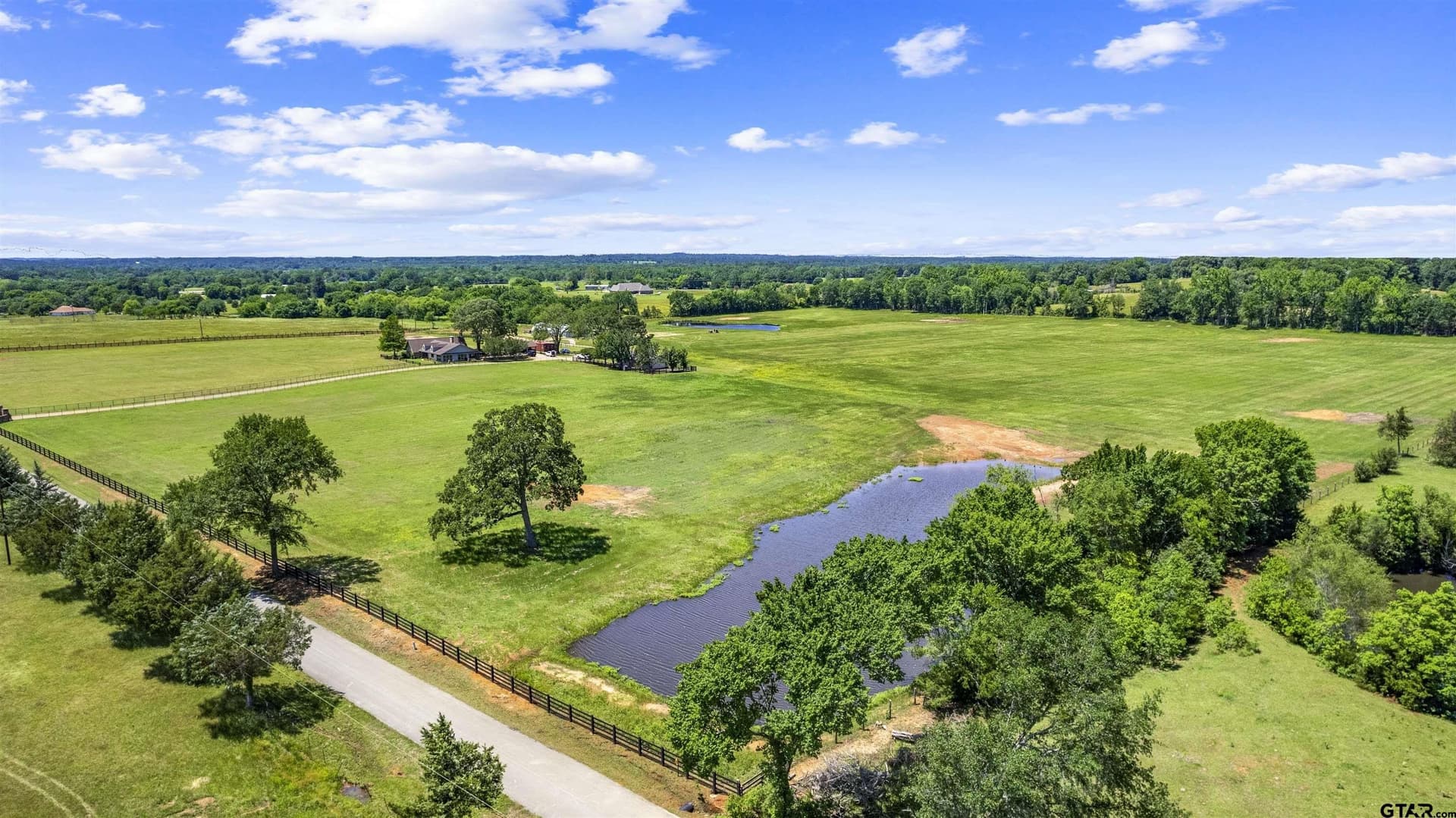 15.87 acres in Smith County - photo 3