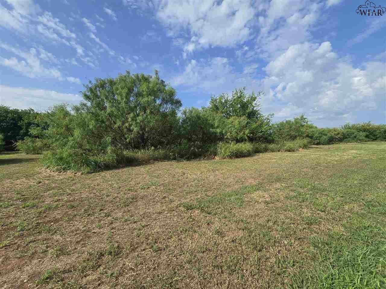 4.88 acres in Wichita County - photo 23