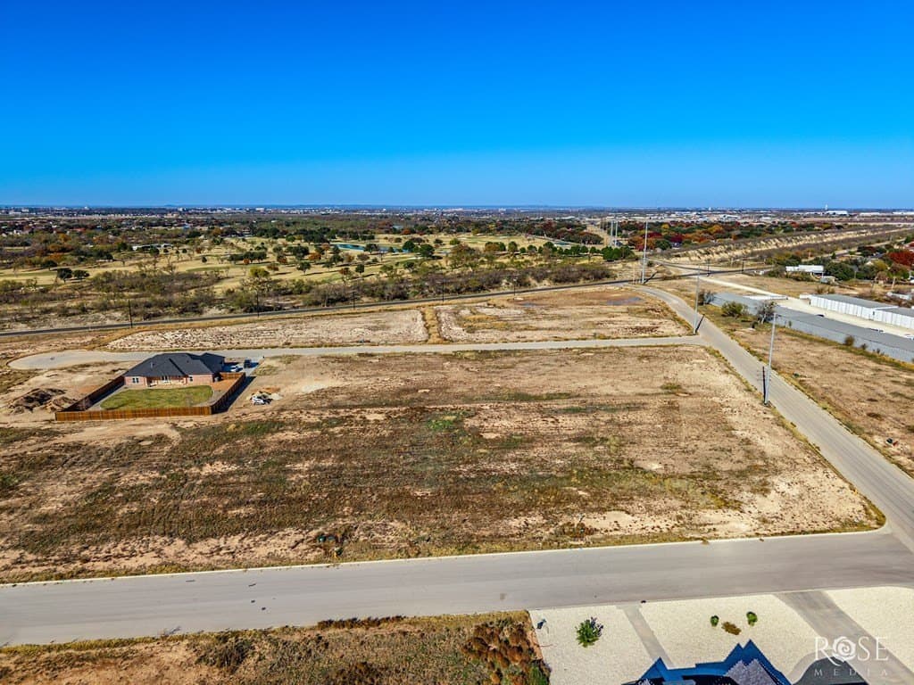 0.5 acres in Tom Green County - photo 3