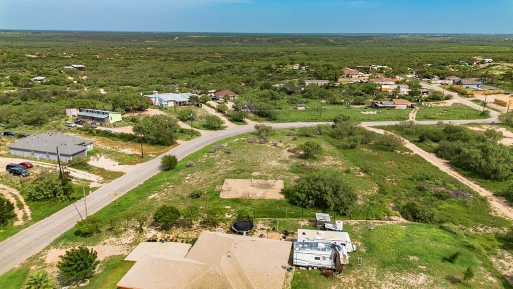 1.01 acres in Maverick County - photo 4