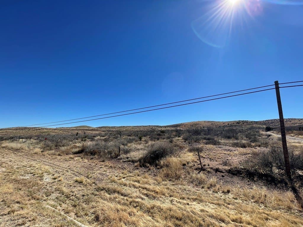 2 acres in Brewster County - photo 4