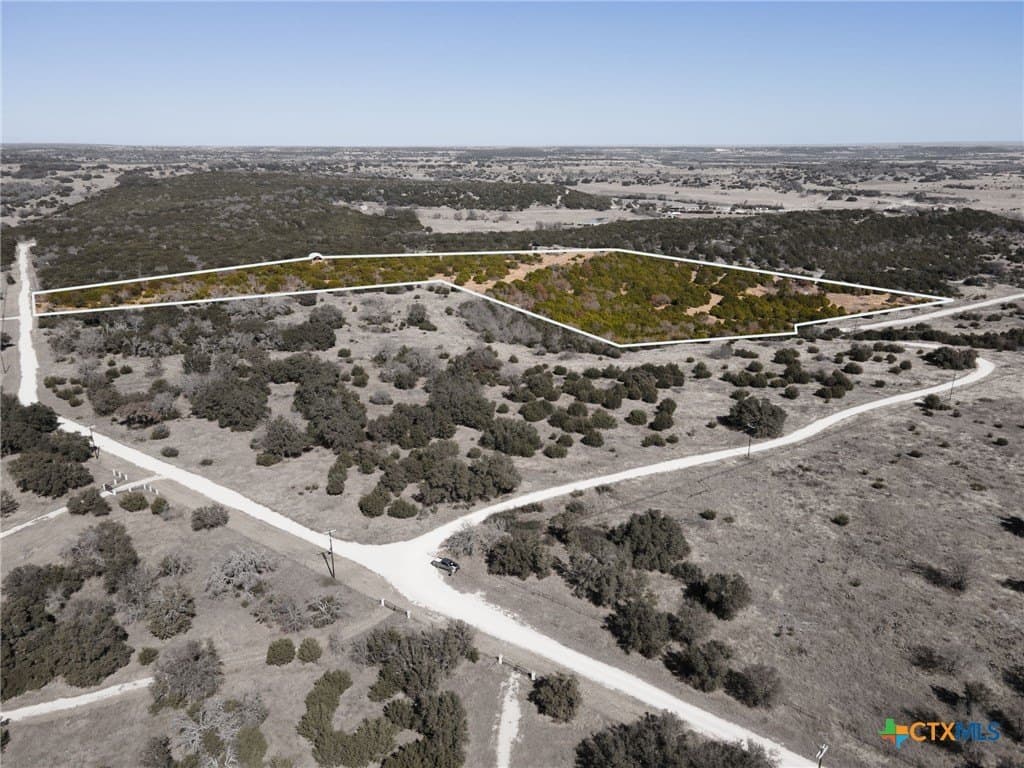10.77 acres in Lampasas County - photo 4