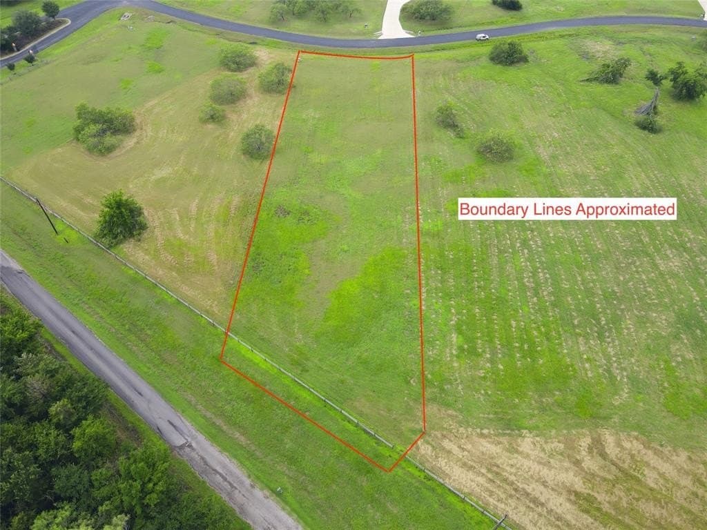 1.01 acres in Navarro County - photo 27