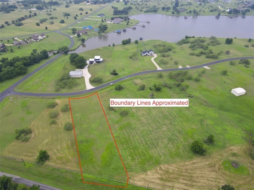 1.01 acres in Navarro County - photo 30