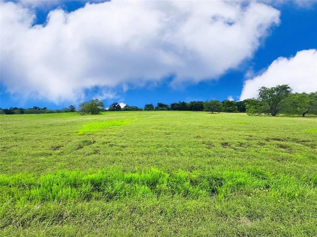 1.01 acres in Navarro County - photo 11