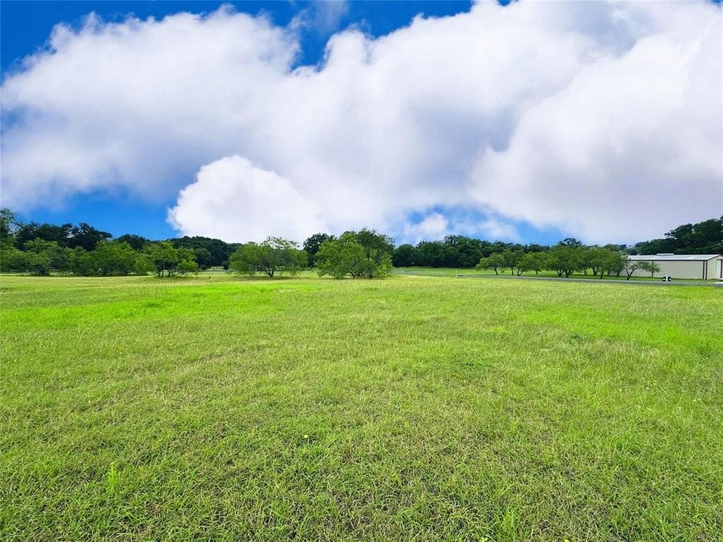 1.01 acres in Navarro County - photo 25