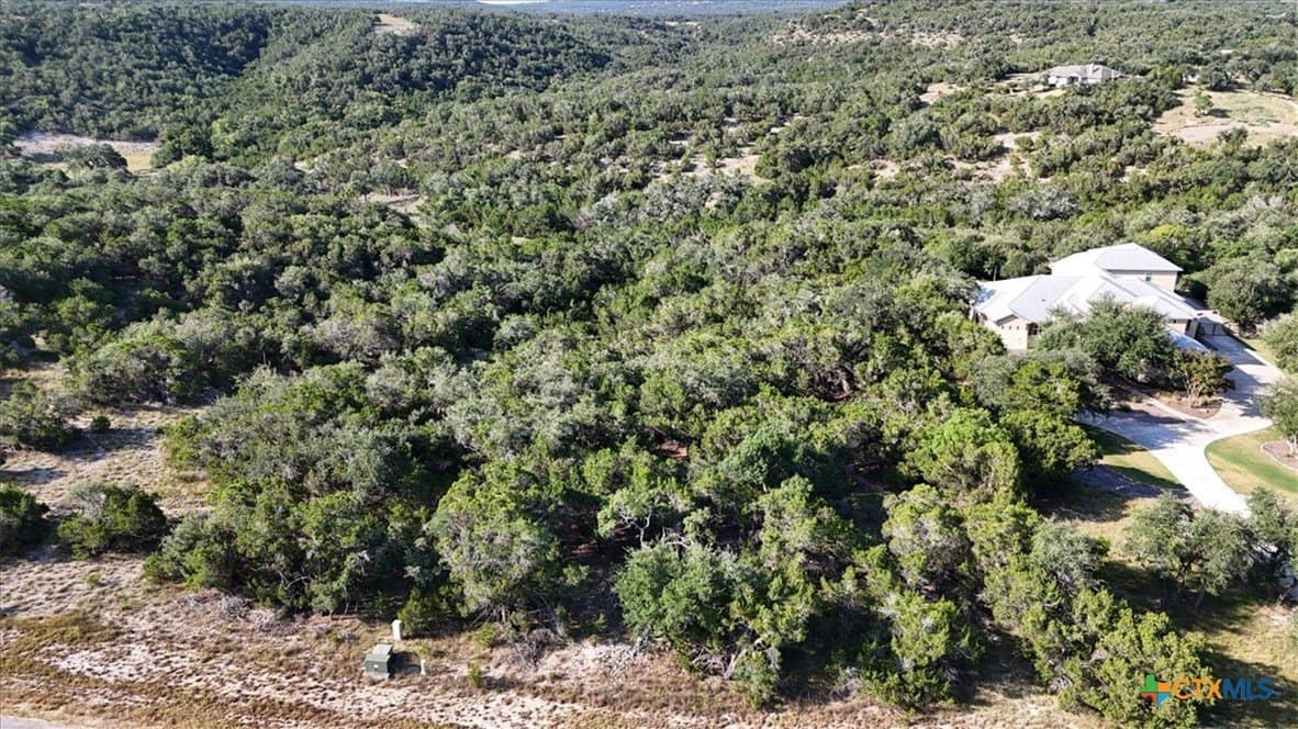 2.1 acres in Comal County - photo 4