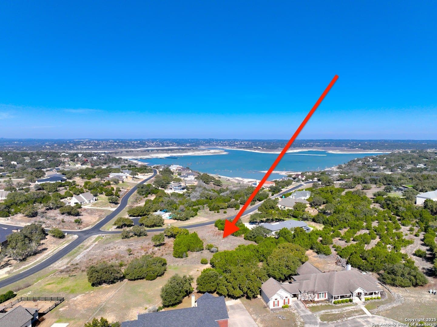 0.94 acres in Comal County - photo 5
