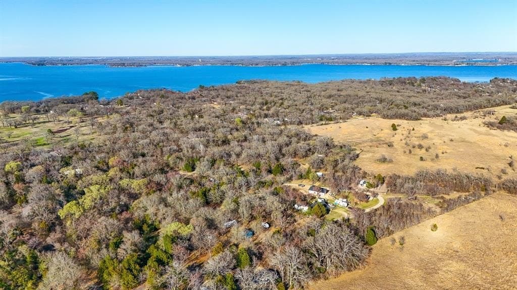 0.11 acres in Henderson County - photo 5