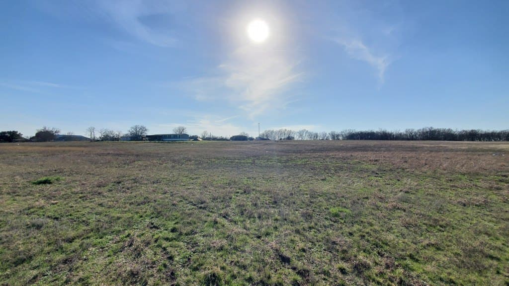13.97 acres in Navarro County - photo 28