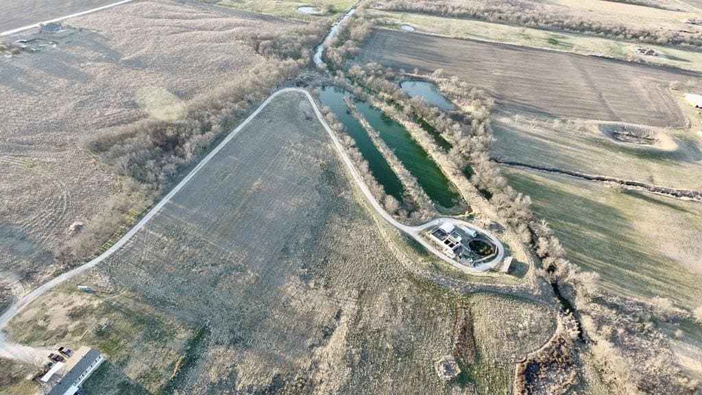 13.97 acres in Navarro County - photo 2