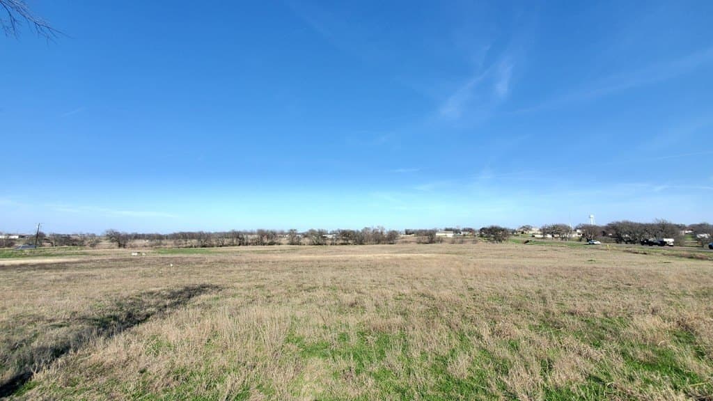 13.97 acres in Navarro County - photo 40