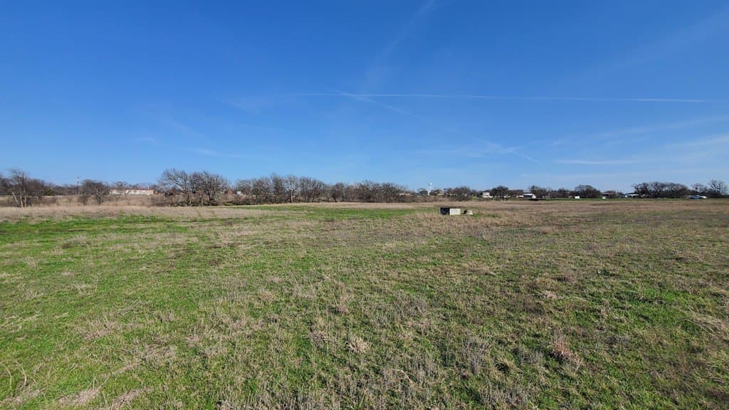 13.97 acres in Navarro County - photo 29