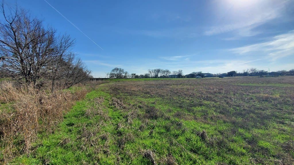 13.97 acres in Navarro County - photo 21