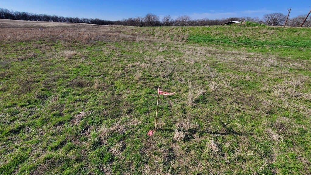 13.97 acres in Navarro County - photo 27