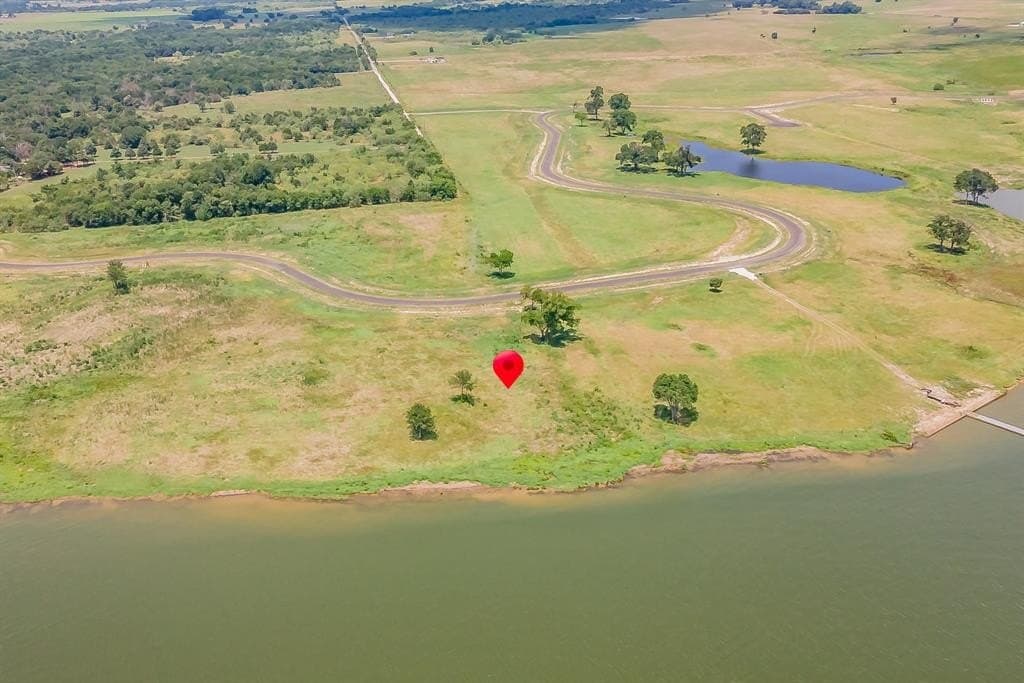 1.33 acres in Navarro County - photo 2