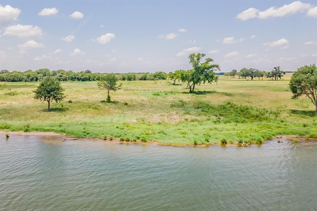 1.33 acres in Navarro County - photo 10