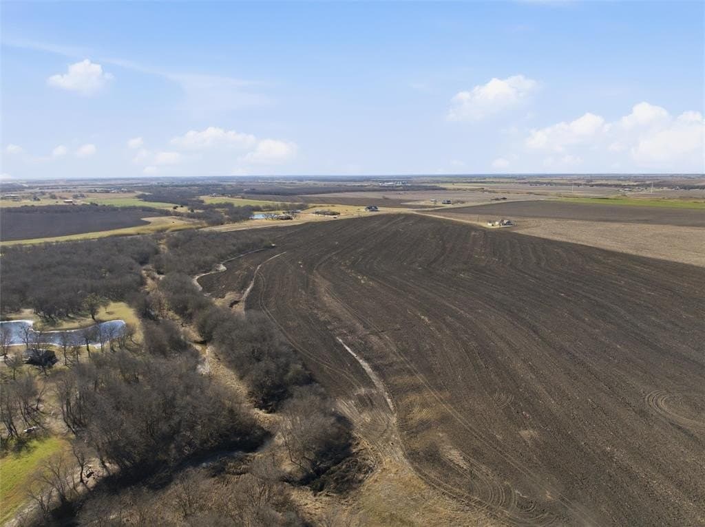 22.08 acres in Hill County - photo 11
