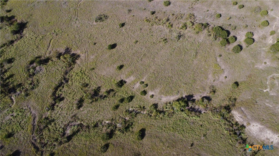 10.01 acres in Hamilton County - photo 3