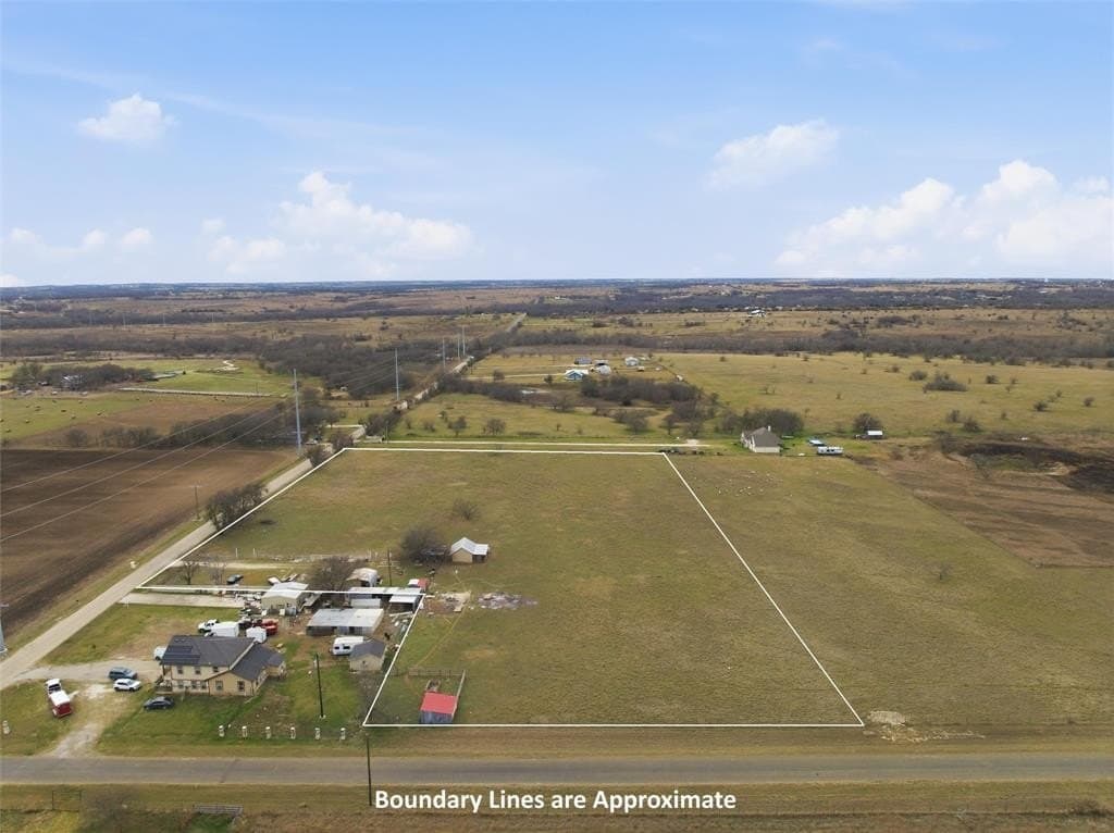 5.88 acres in McLennan County - photo 7