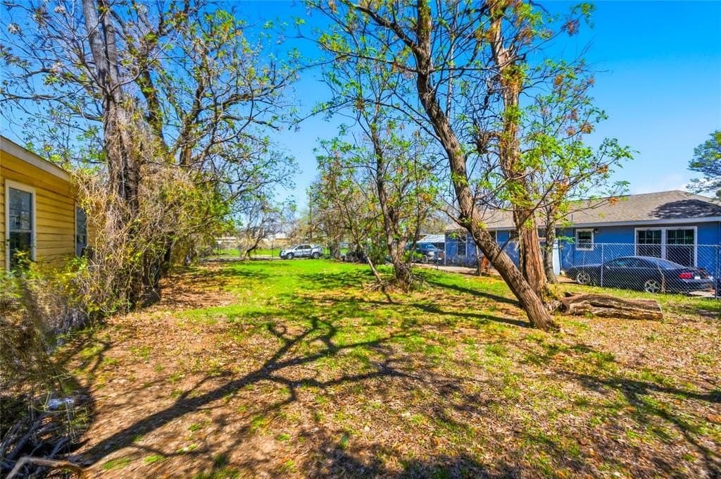 0.14 acres in Dallas County - photo 7