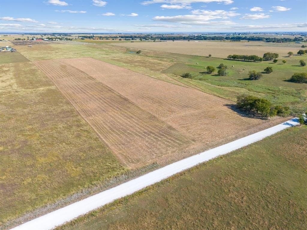 10.04 acres in Cooke County - photo 11