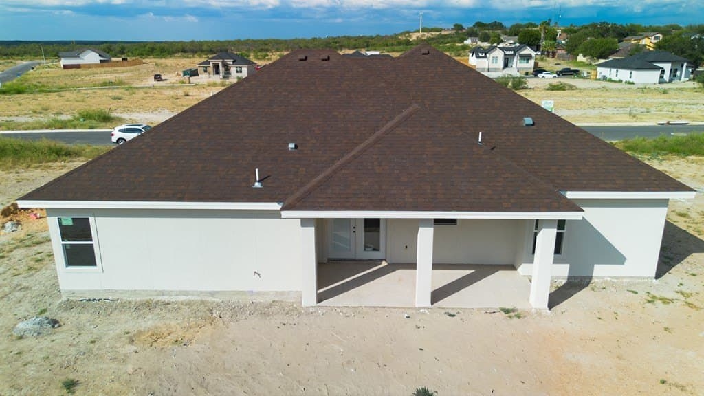 9,039 acres in Maverick County - photo 7