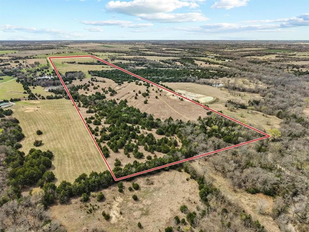 77.03 acres in Grayson County - photo 27