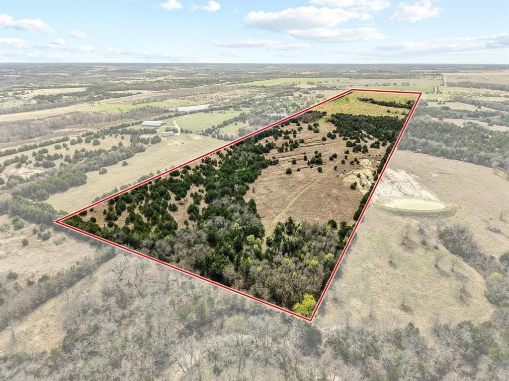 77.03 acres in Grayson County - photo 2