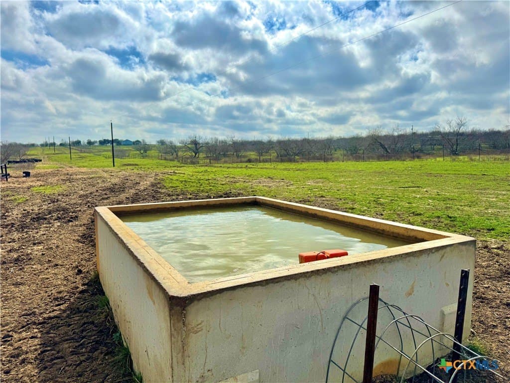 10.18 acres in Gonzales County - photo 10