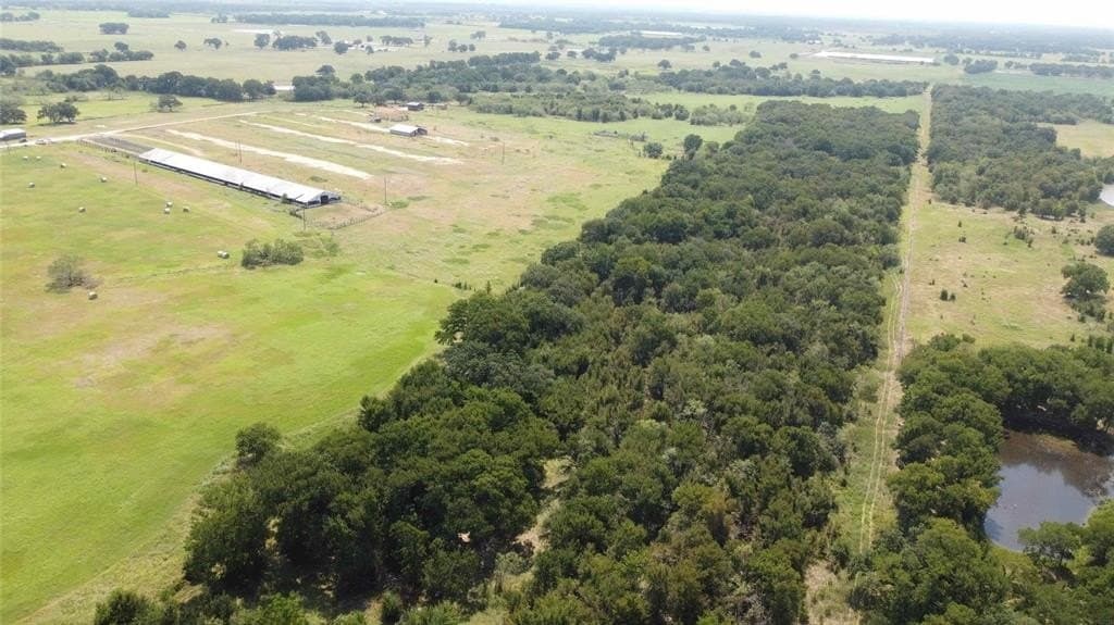 15 acres in Hill County - photo 6