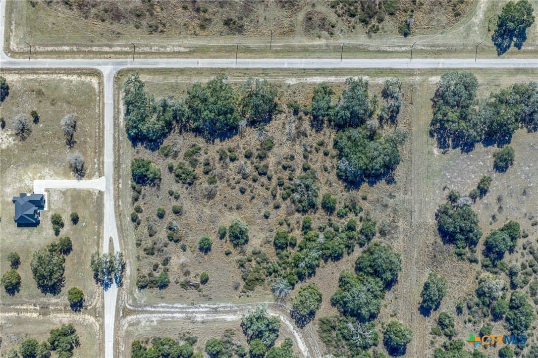 9.69 acres in Victoria County - photo 3