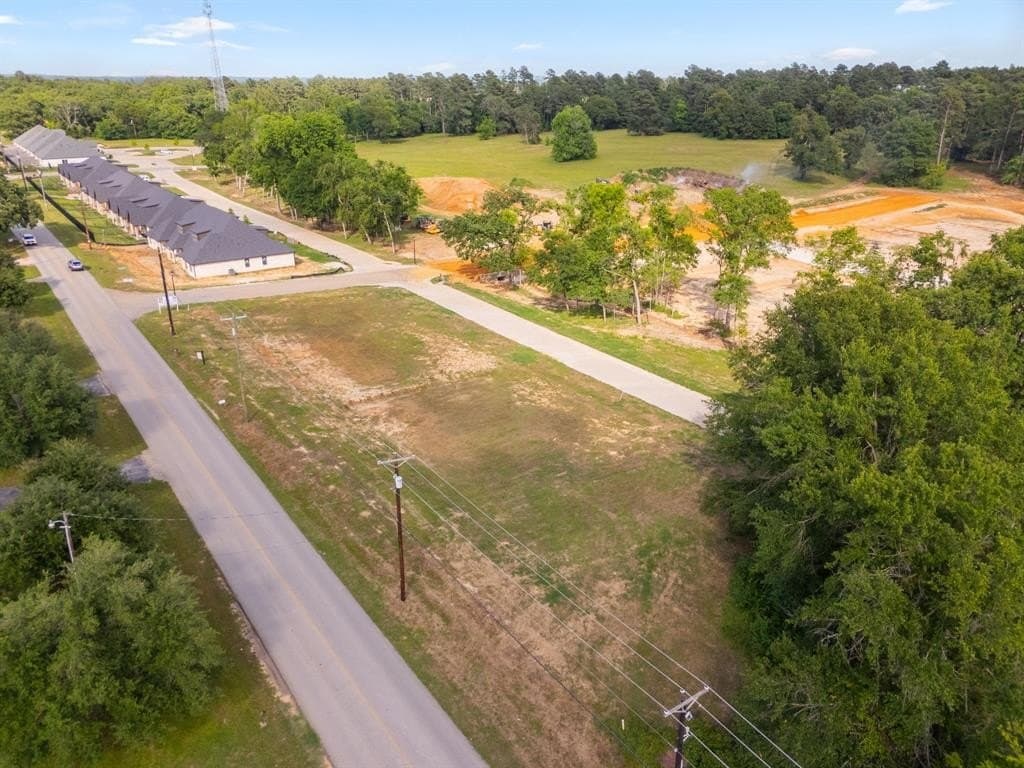 0.56 acres in Smith County - photo 2