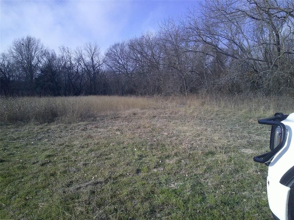 2.85 acres in Montague County - photo 2