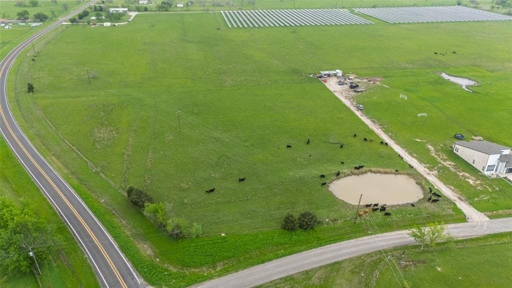 5.32 acres in Hunt County - photo 9
