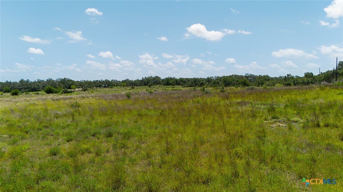 5.02 acres in Comal County - photo 6