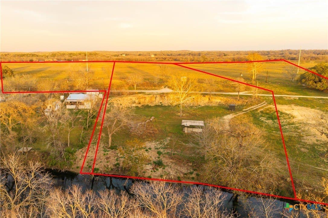 10.82 acres in Guadalupe County - photo 18