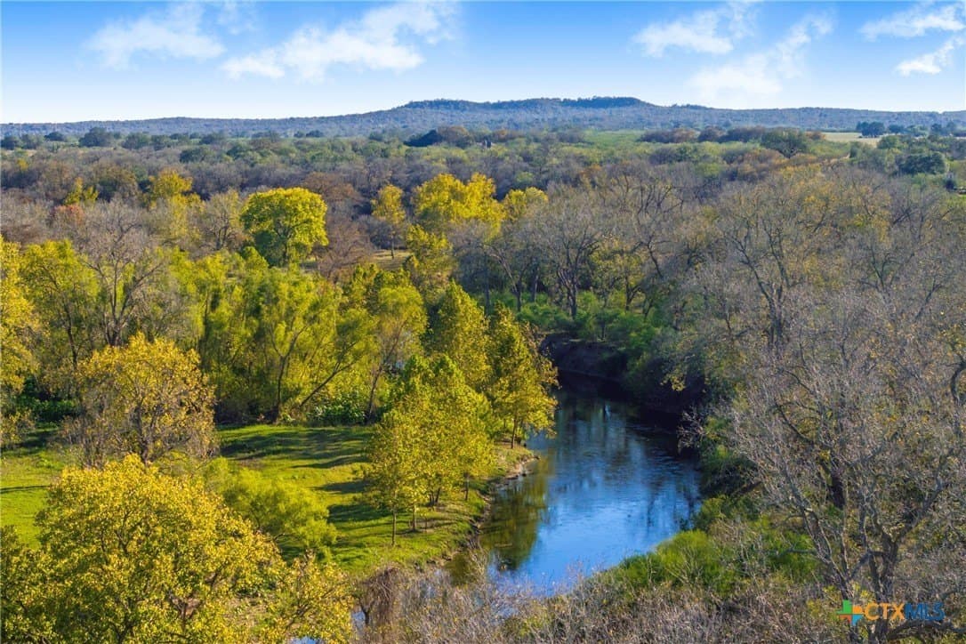 10.82 acres in Guadalupe County - photo 5