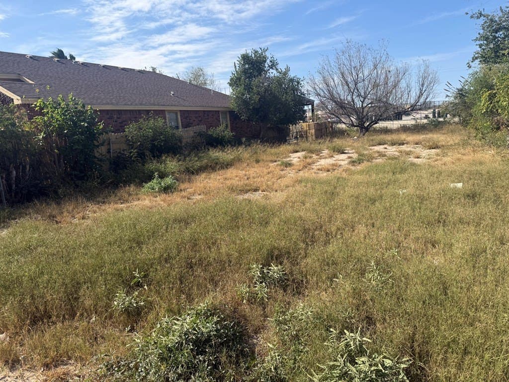 0.17 acres in Maverick County - photo 10