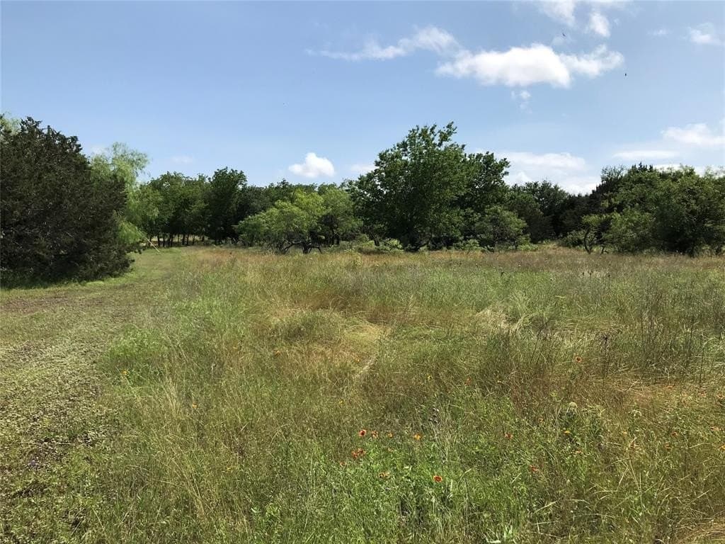 0.83 acres in Hill County - photo 11