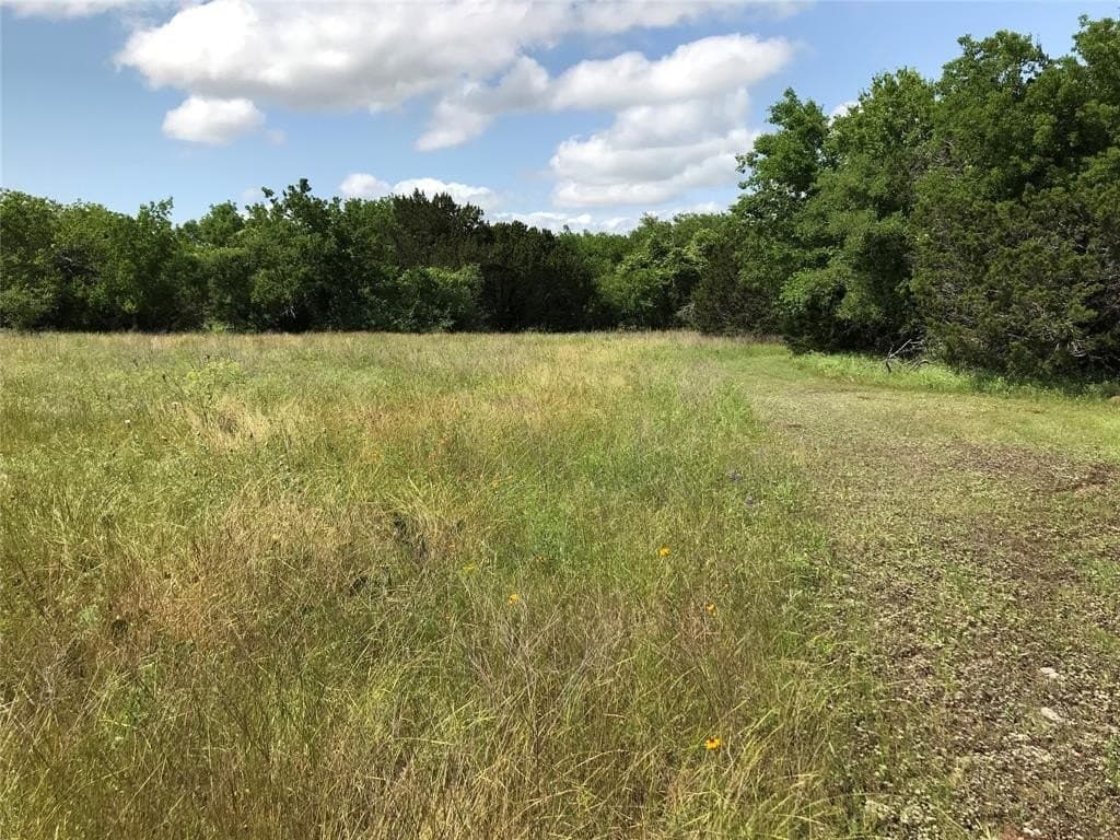 0.83 acres in Hill County - photo 10