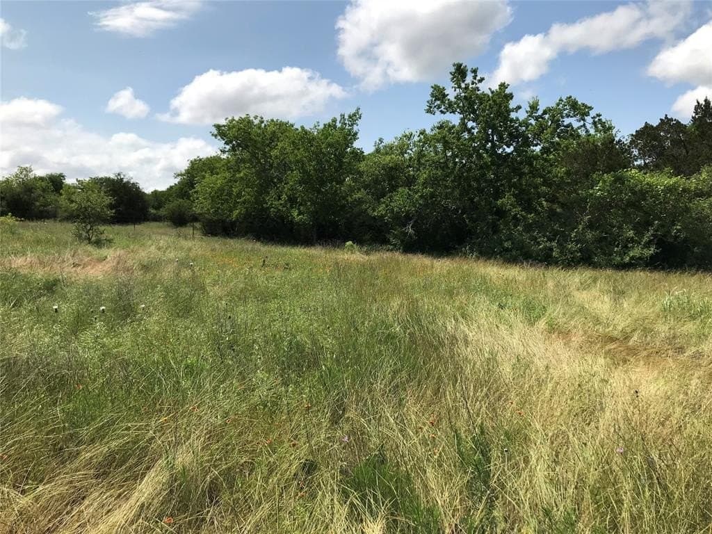 0.83 acres in Hill County - photo 14