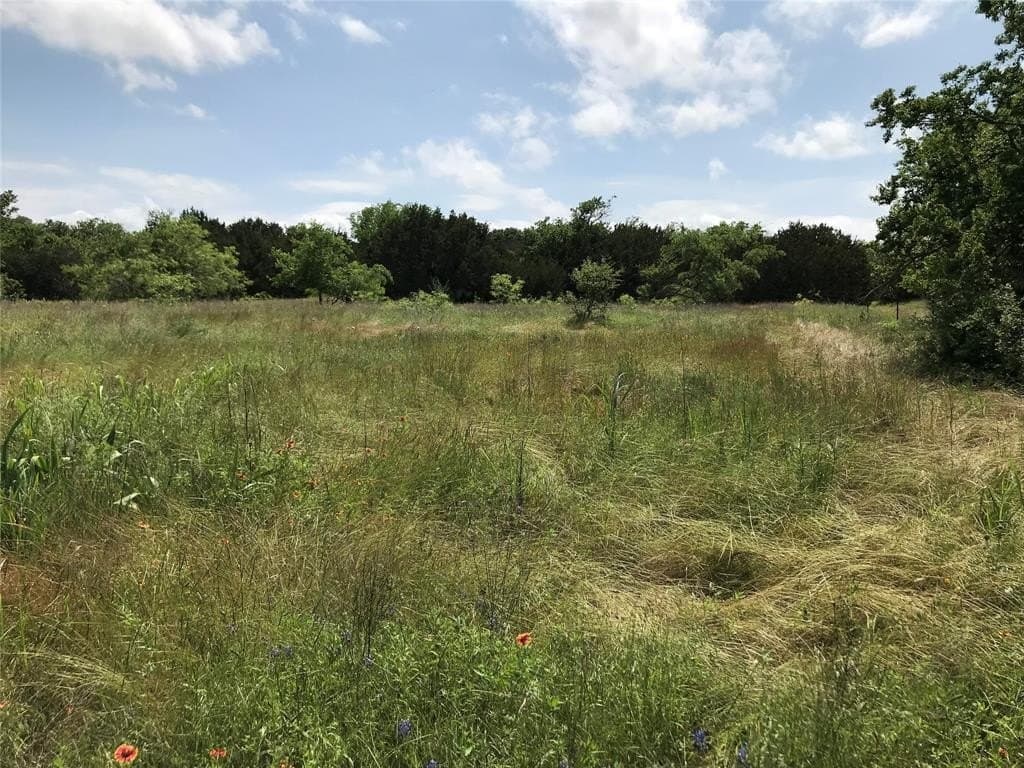 0.83 acres in Hill County - photo 21